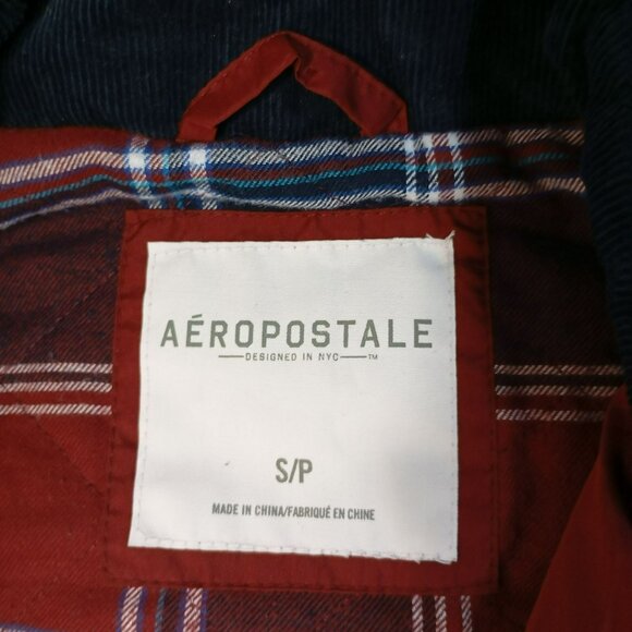 Aeropostale Vest Red Quilted With Plaid Lining Mens Small - Picture 2 of 11